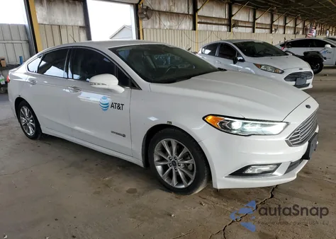 2017 Ford Fusion Se Hybrid z USA, uszkodzony, nr VIN 3FA6P0LU1HR409694